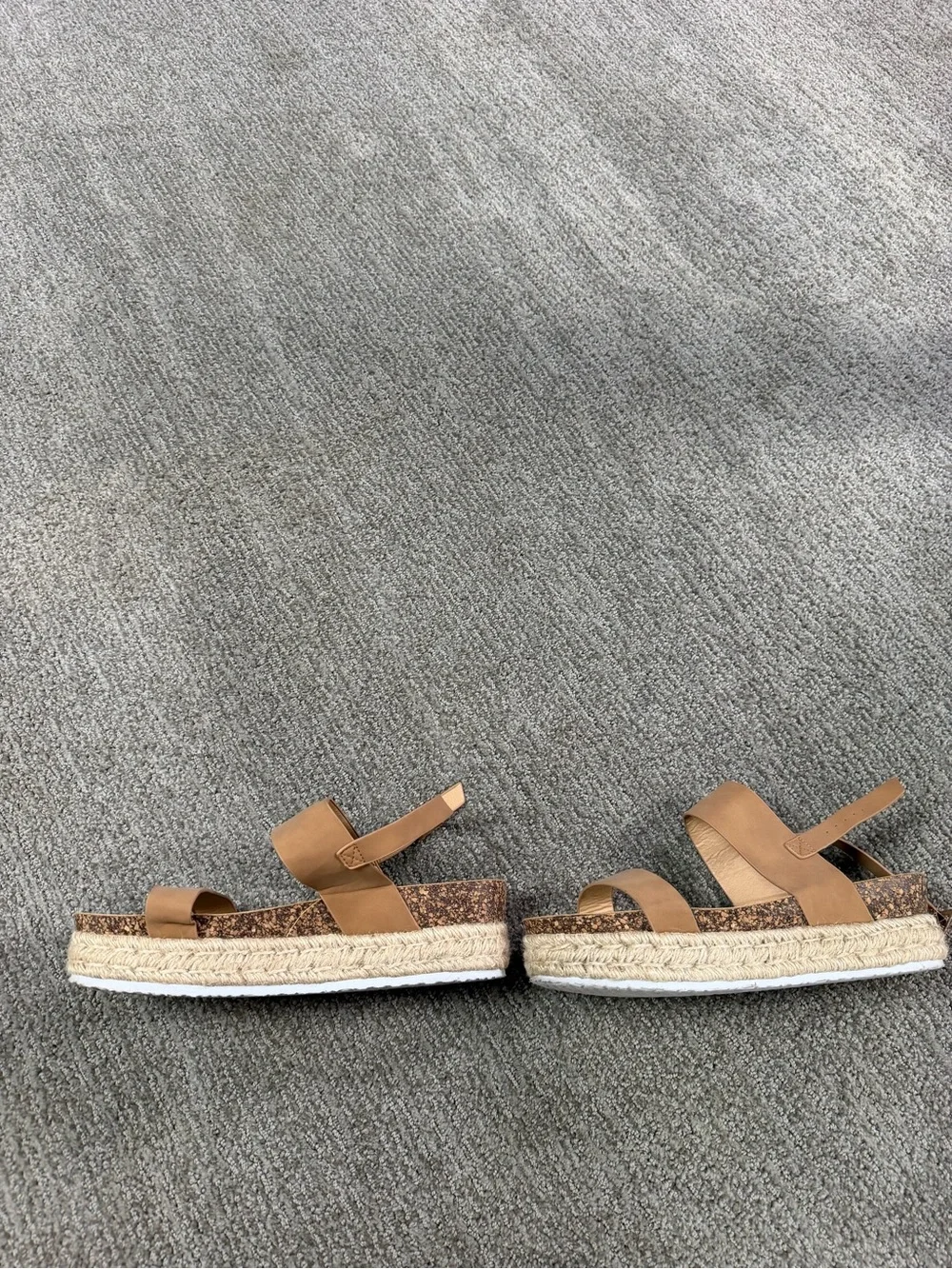 N/A stylish tan